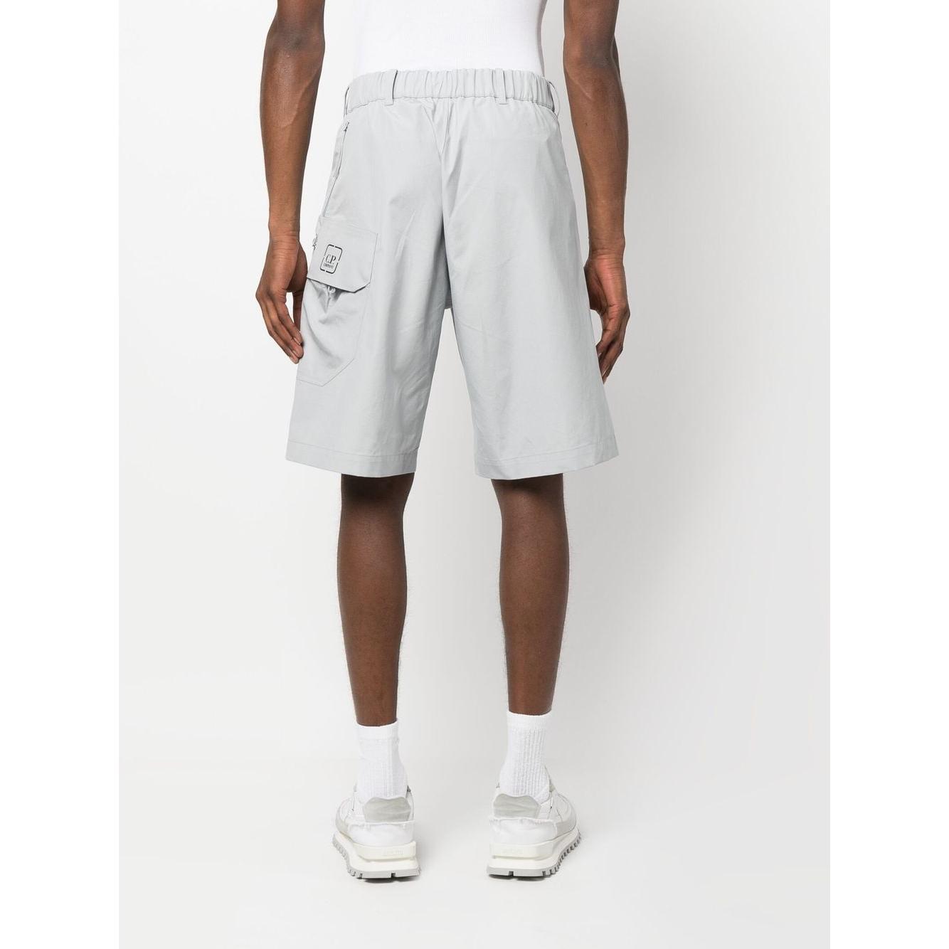 C.P. COMPANY METROPOLIS Shorts Grey 14CMBE025A006450A805