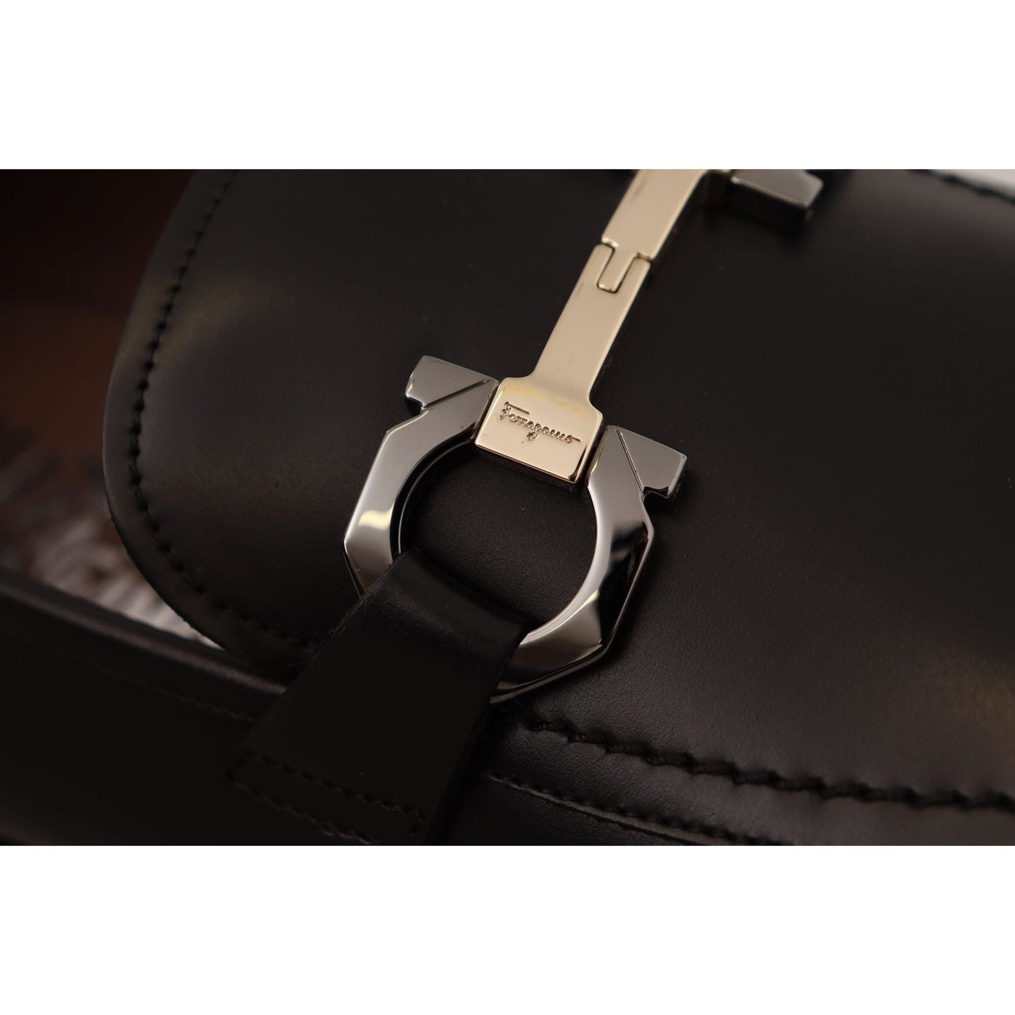 Salvatore Ferragamo Suave Black Leather Gancio Bit Loafers Dress Shoes Salvatore Ferragamo Black
