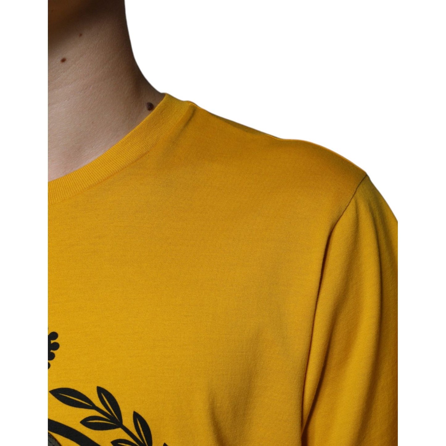 Dolce & Gabbana White Yellow Logo Print Short Sleeve T-shirt Dolce & Gabbana Dark Goldenrod