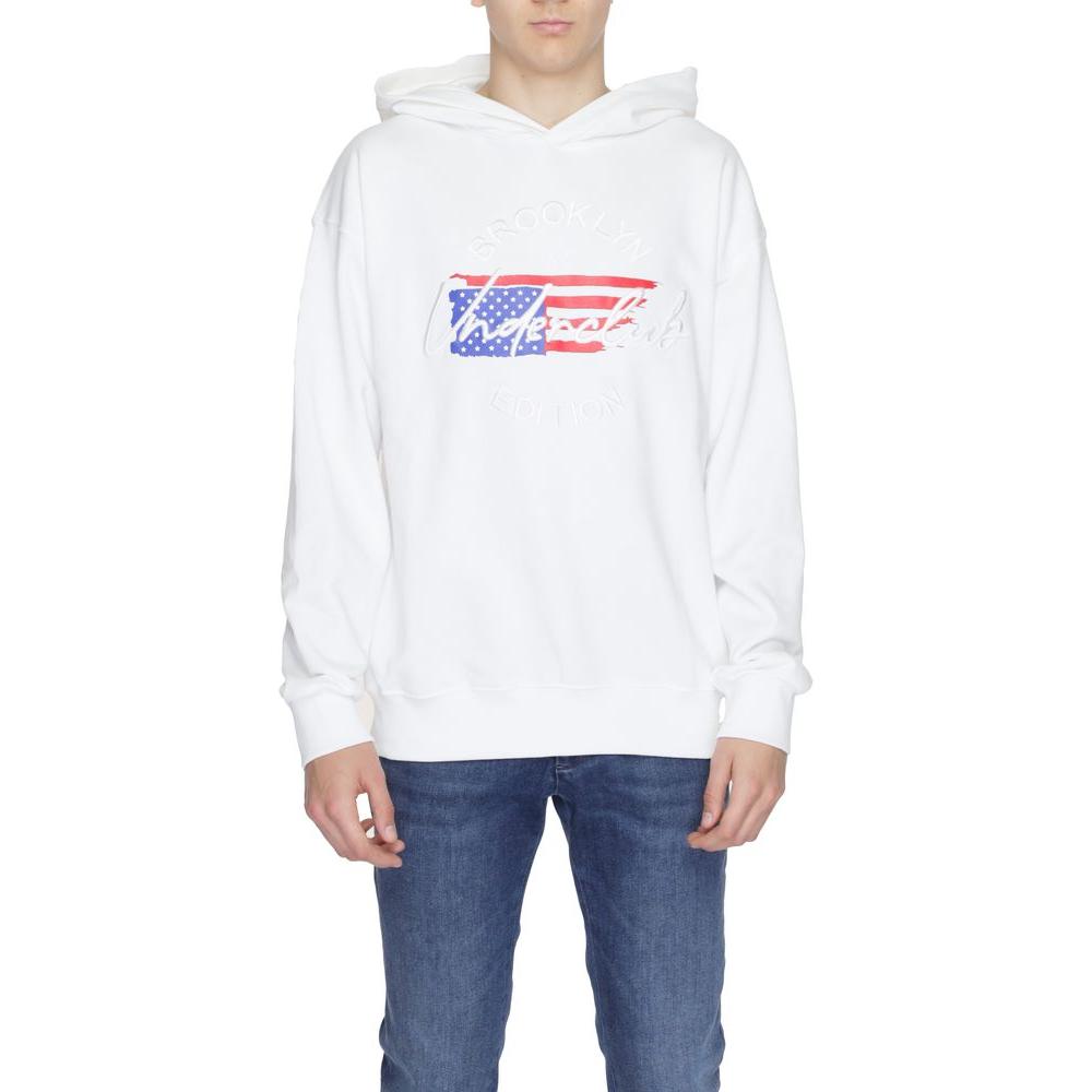 Man wearing Underclub white cotton hoodie sweatshirt, spring/summer collection, 100% cotton, with American flag design.