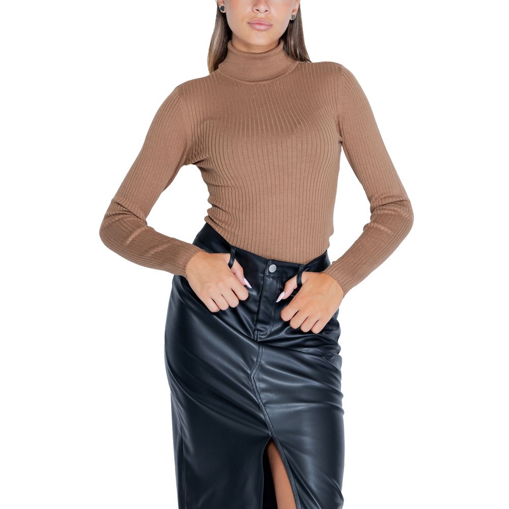 Jacqueline De Yong Brown Viscose Sweatshirt with roll neck and long sleeves, styled with a black leather skirt, perfect for elegant and casual looks.