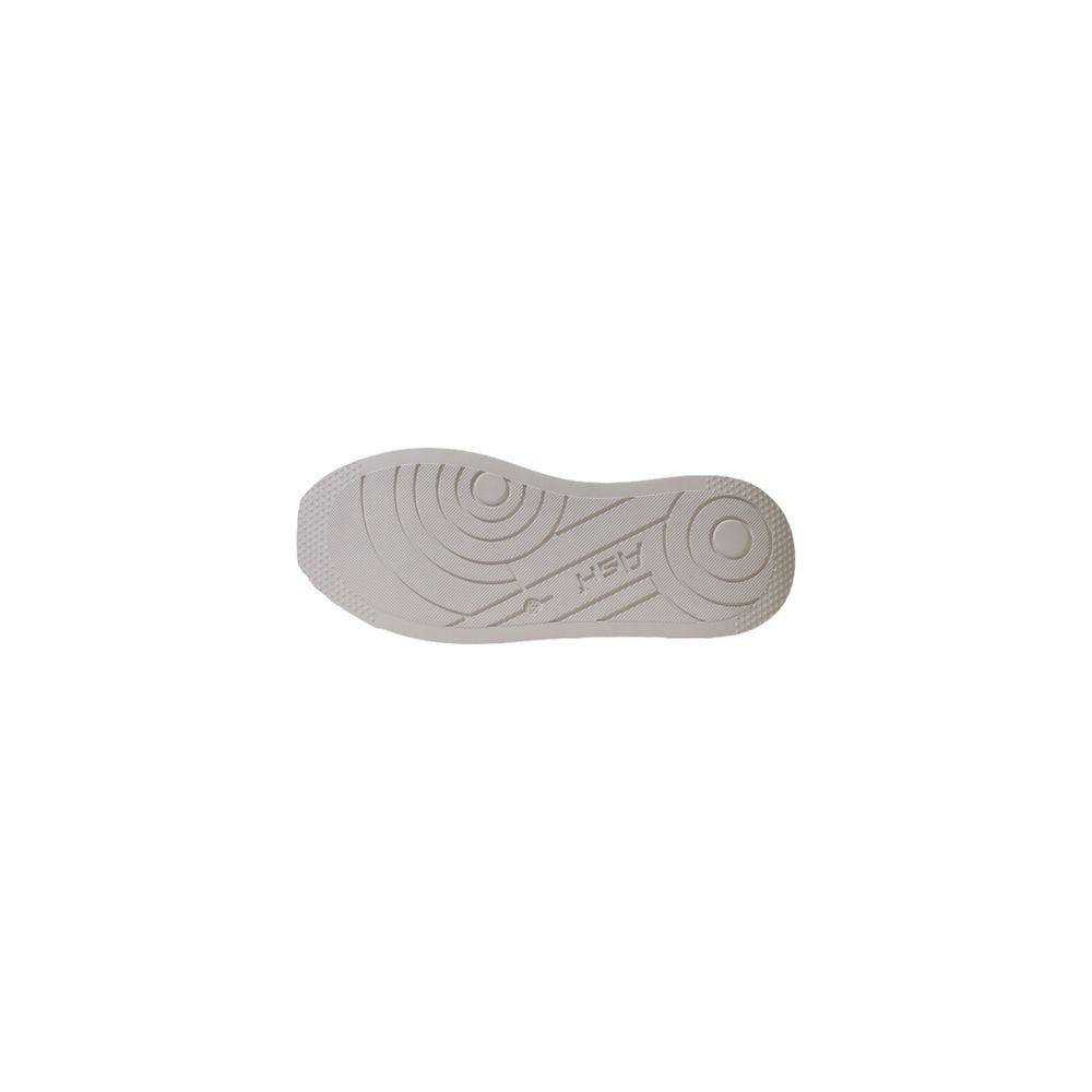 View of the sole of the ASH Bordeaux Leather Sneaker, featuring a unique tread pattern, part of the women's Fall/Winter collection.
