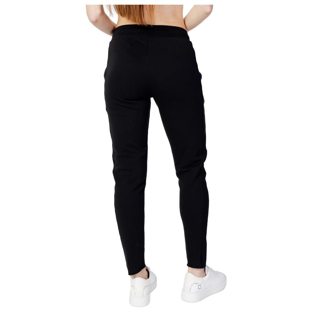 Back view of women's Blauer black cotton sport pants for spring/summer collection