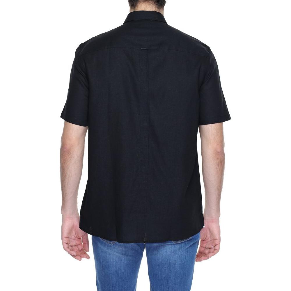 Back view of Antony Morato black linen short sleeve men's shirt, spring/summer collection. 55% linen, 45% viscose. Ideal for warm weather.