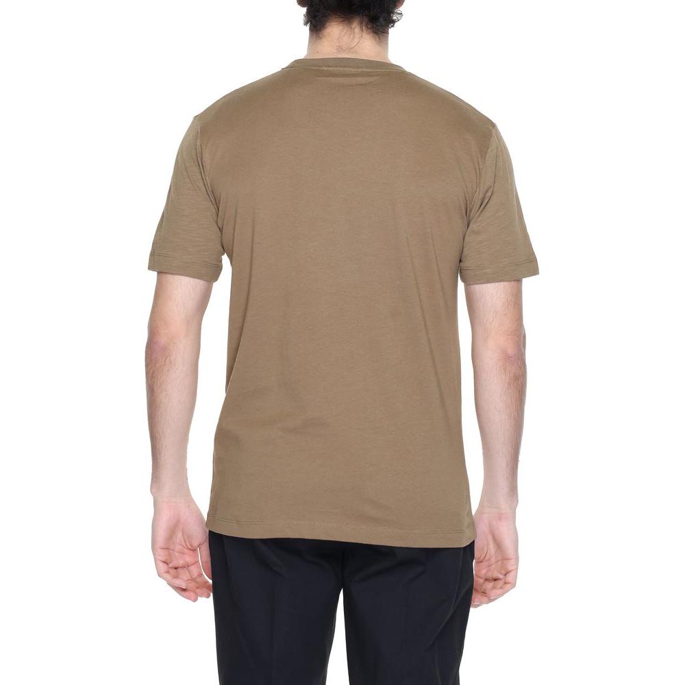 Back view of a Hamaki-Ho gray cotton t-shirt, spring/summer collection, worn by a man. The t-shirt features a classic short-sleeve design.