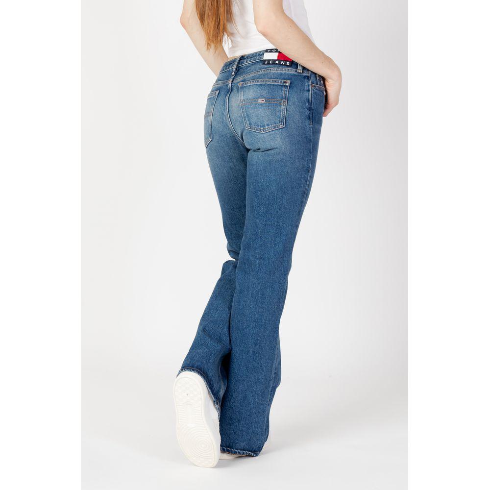 Back view of women's Tommy Hilfiger baggy blue cotton jeans from fall/winter collection, featuring sustainable materials.