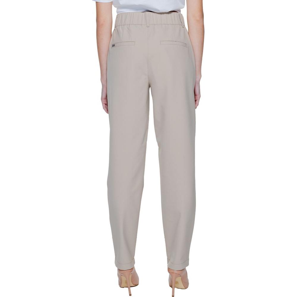 Back view of Street One beige polyamide women's cigarette pants, part of the Spring/Summer collection. Comfortable fit and elegant style.
