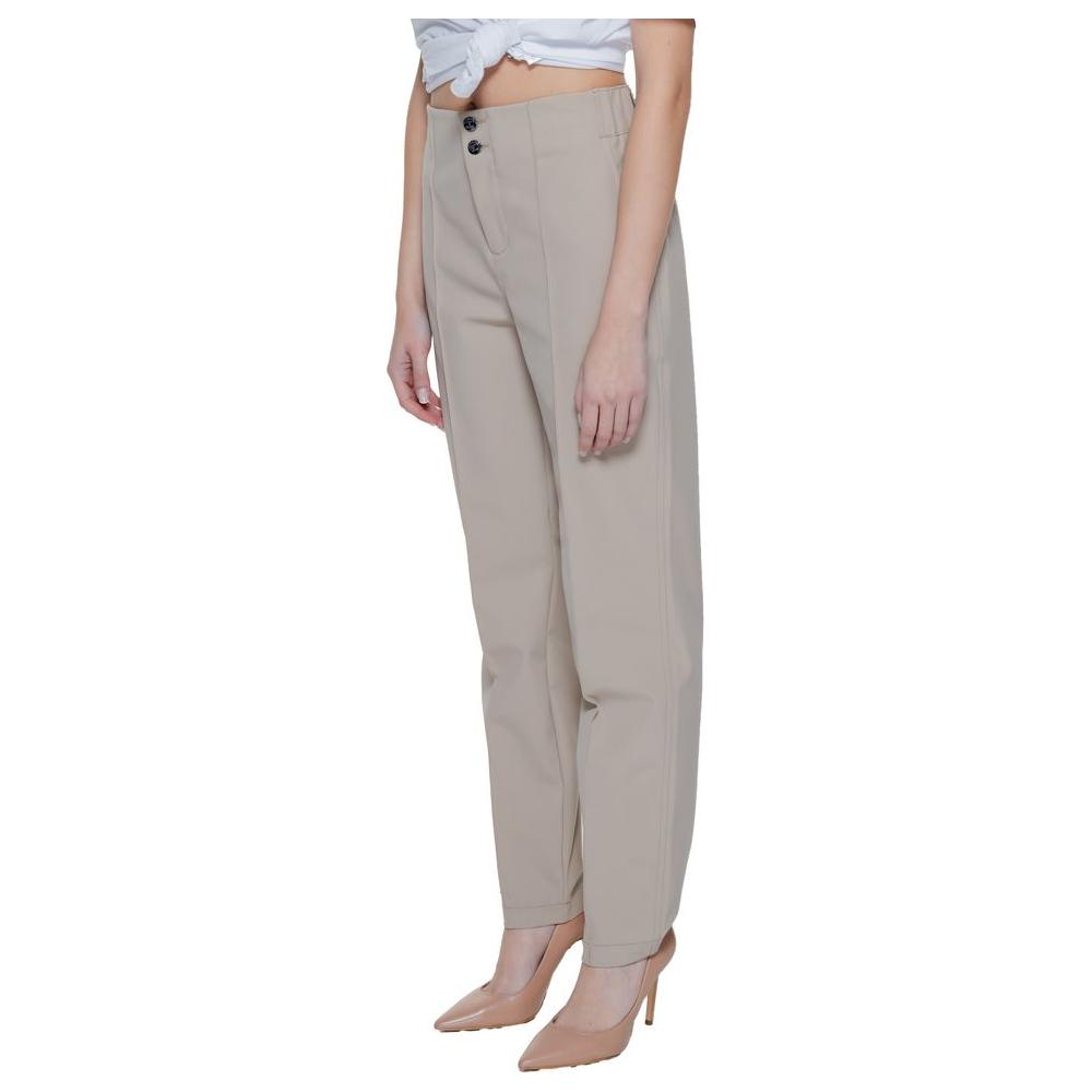 Women's Street One beige cigarette pants, spring/summer collection, made from 84% polyamide and 16% elastane for a comfortable fit.