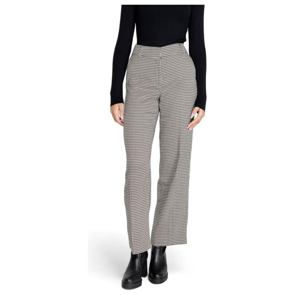 Women's fall/winter black polyester pants with high waist, houndstooth pattern, and elastane for added stretch and comfort.
