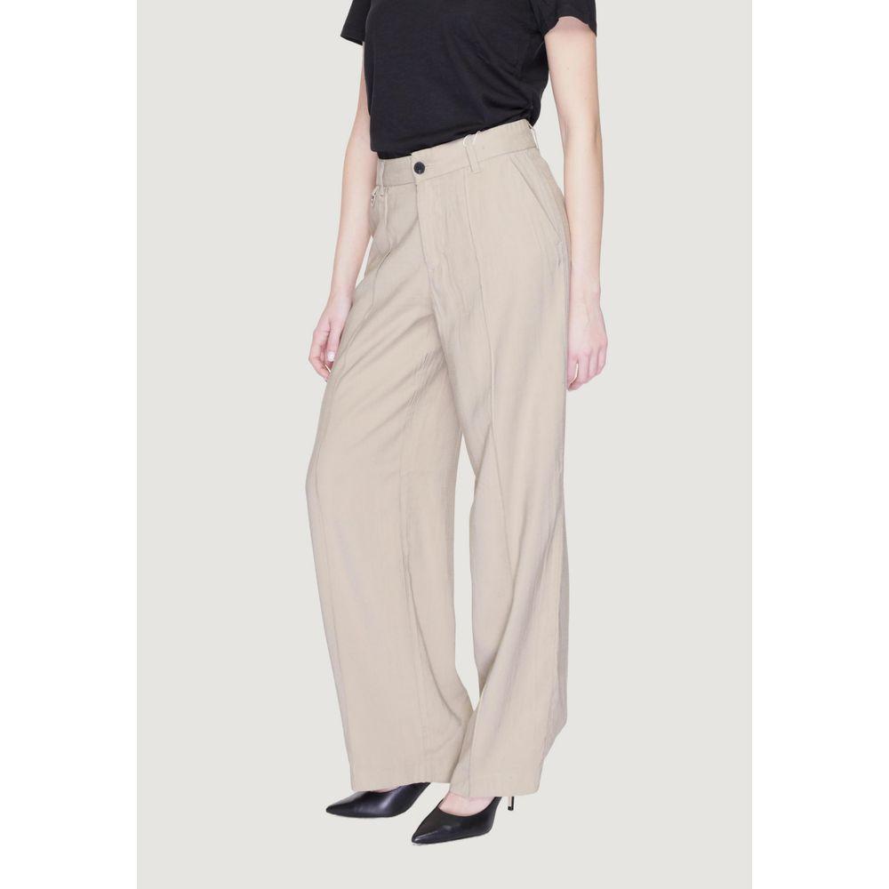 Women's beige viscose palazzo trousers for spring/summer made with LENZING ECOVERO.