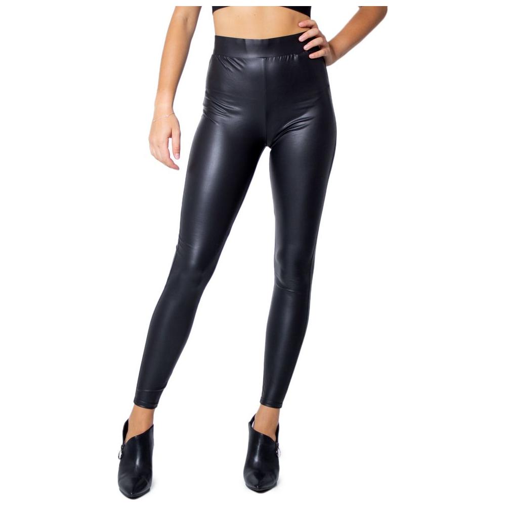 Women's black polyester leggings with a glossy finish, featuring a fitted design for style and comfort on various occasions.