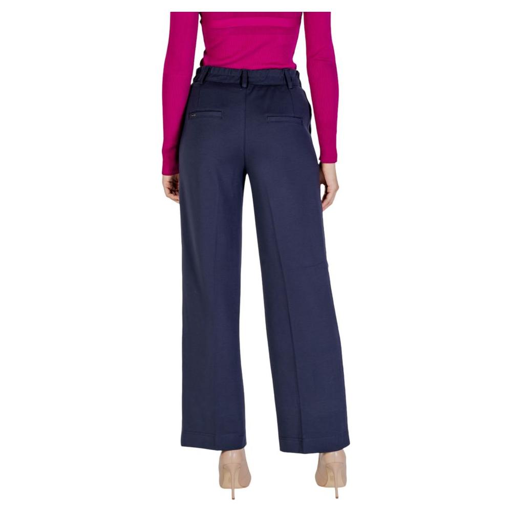 Back view of Street One women’s blue viscose pants for fall/winter, featuring comfortable stretch and tailored fit.