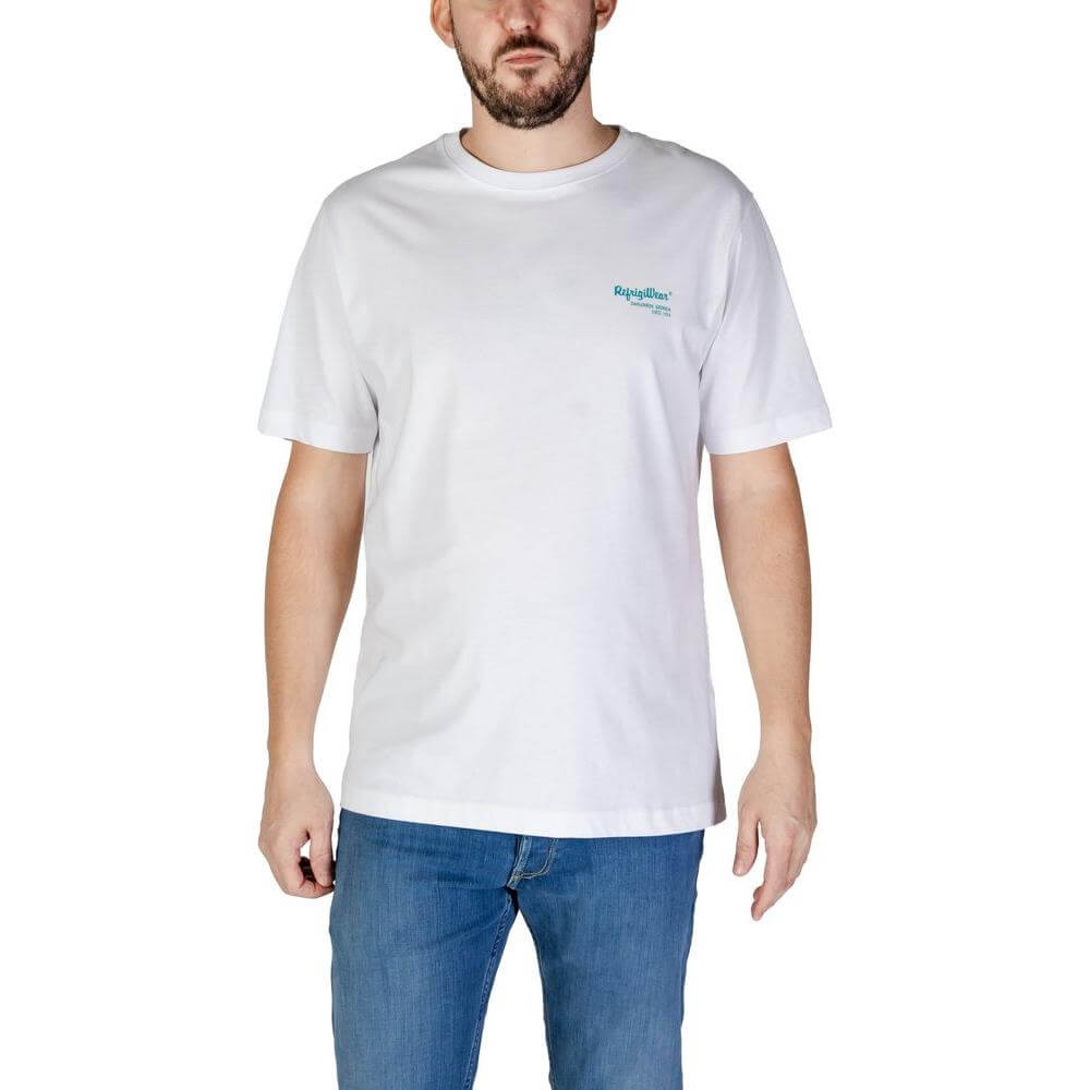 Alt Tag: Model wearing Refrigiwear white cotton t-shirt, men's short-sleeved, fall/winter collection