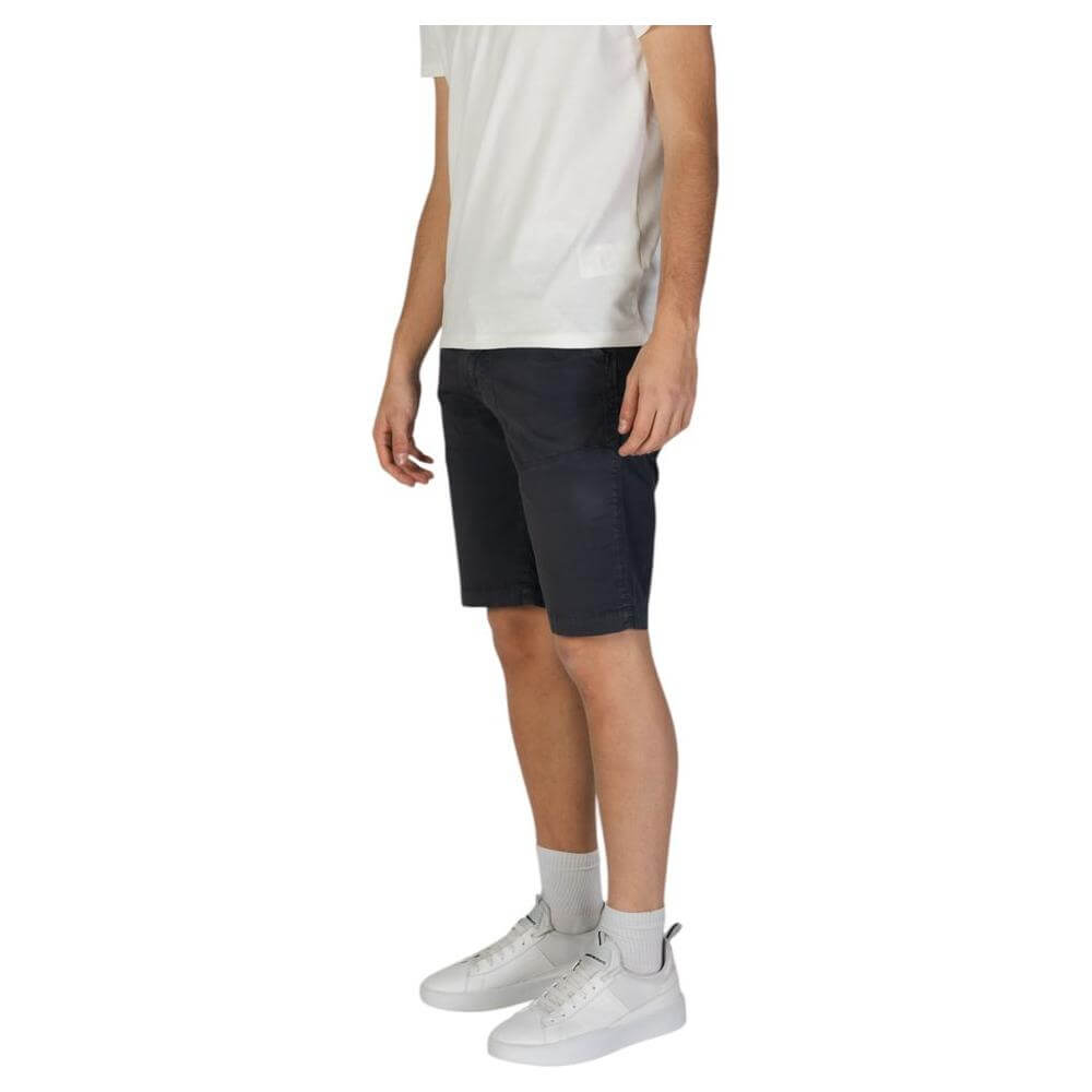 Refrigiwear men's blue cotton Bermuda shorts, fall/winter collection, 98% cotton 2% elastane, casual style, side view