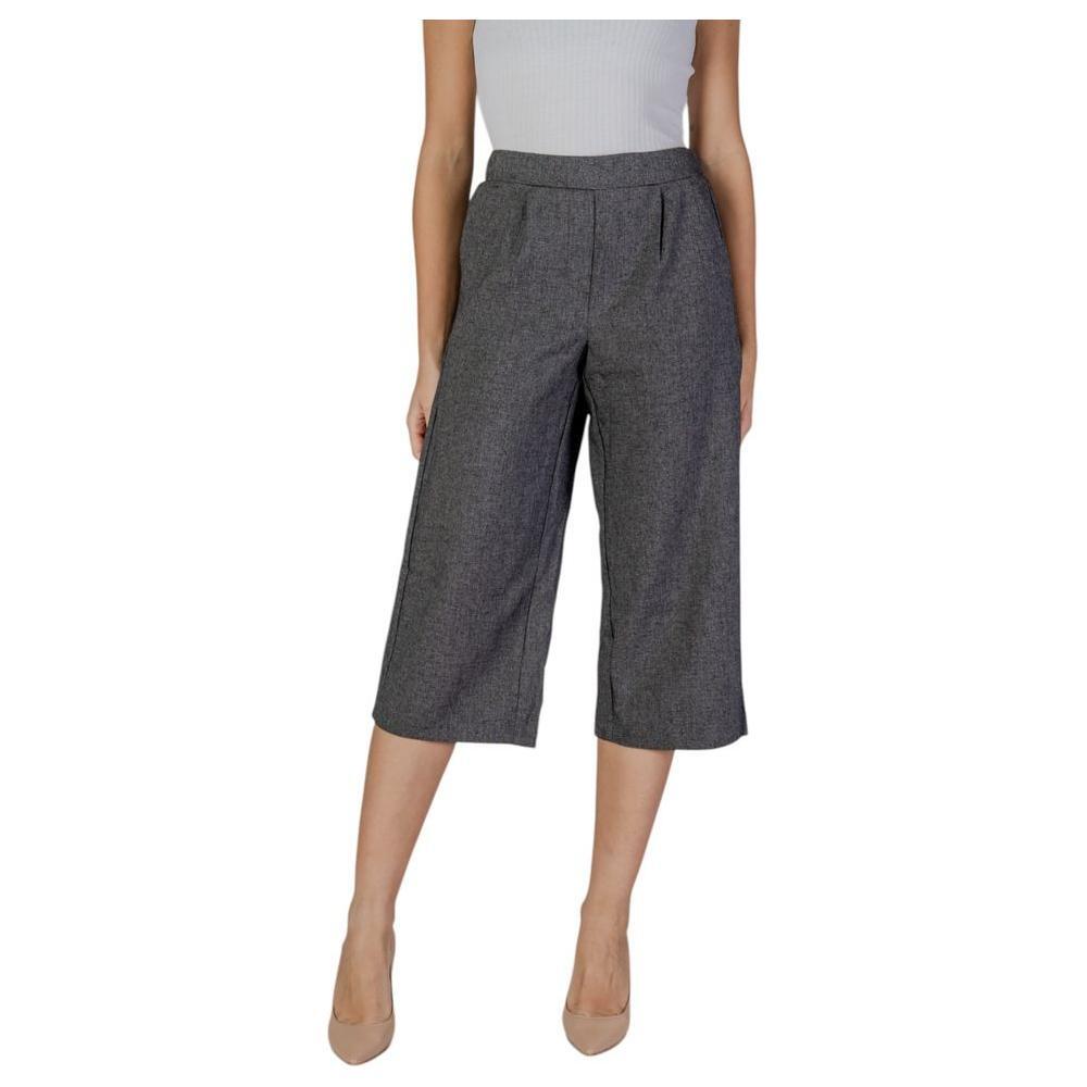 Vero Moda Black And White Polyester Cropped Pant VE-15818902438-42/30