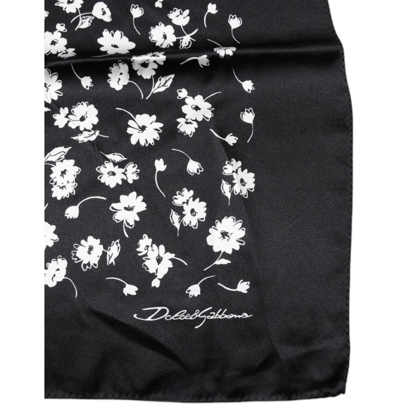 Dolce & Gabbana Black Floral Silk Square Wrap Shawl Scarf MS7194
