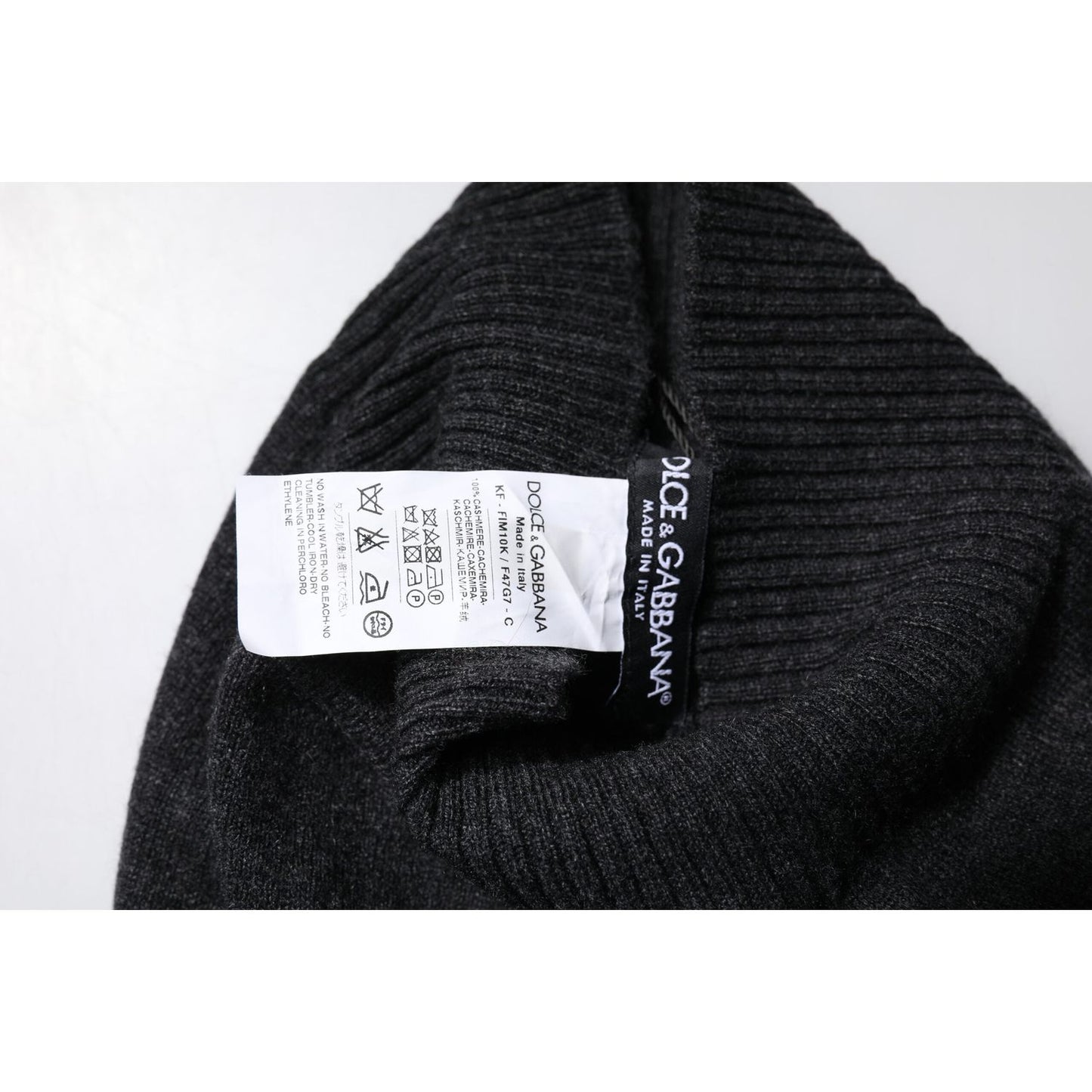 Dolce & Gabbana Black Cashmere Knitted Neck Warmer Foulard Scarf MS7361