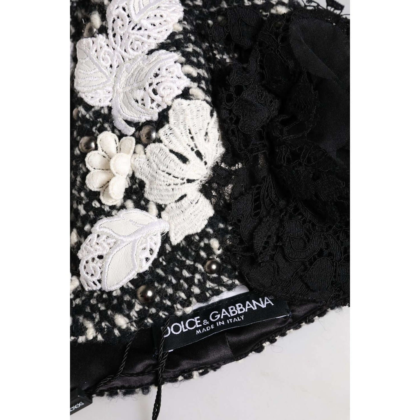 Dolce & Gabbana Black Wool White Floral Embellished Cloche Hat Dolce & Gabbana Black
