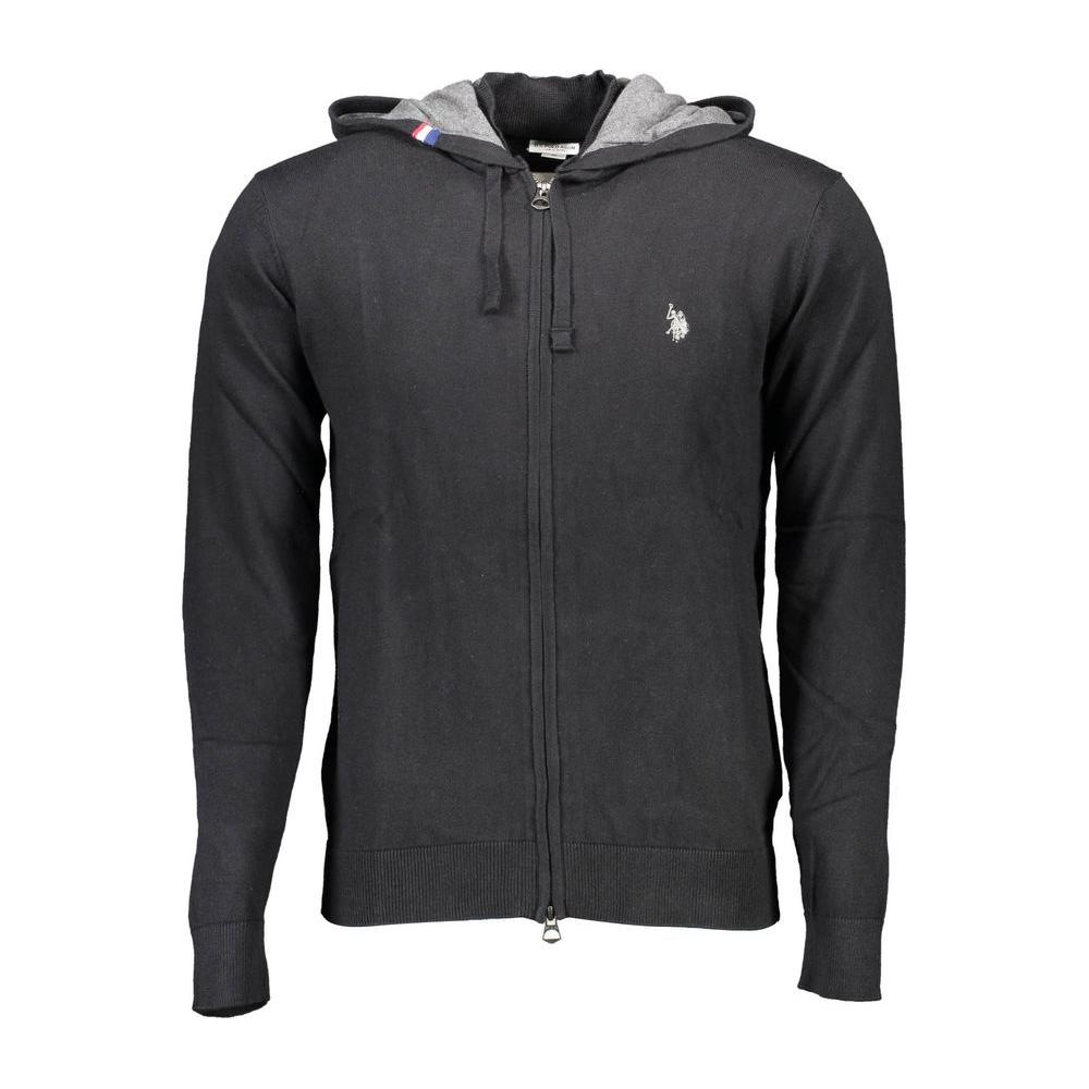 U.S. POLO ASSN. black cotton men’s hooded sweater with logo detailing, showcasing classic style and modern elegance.