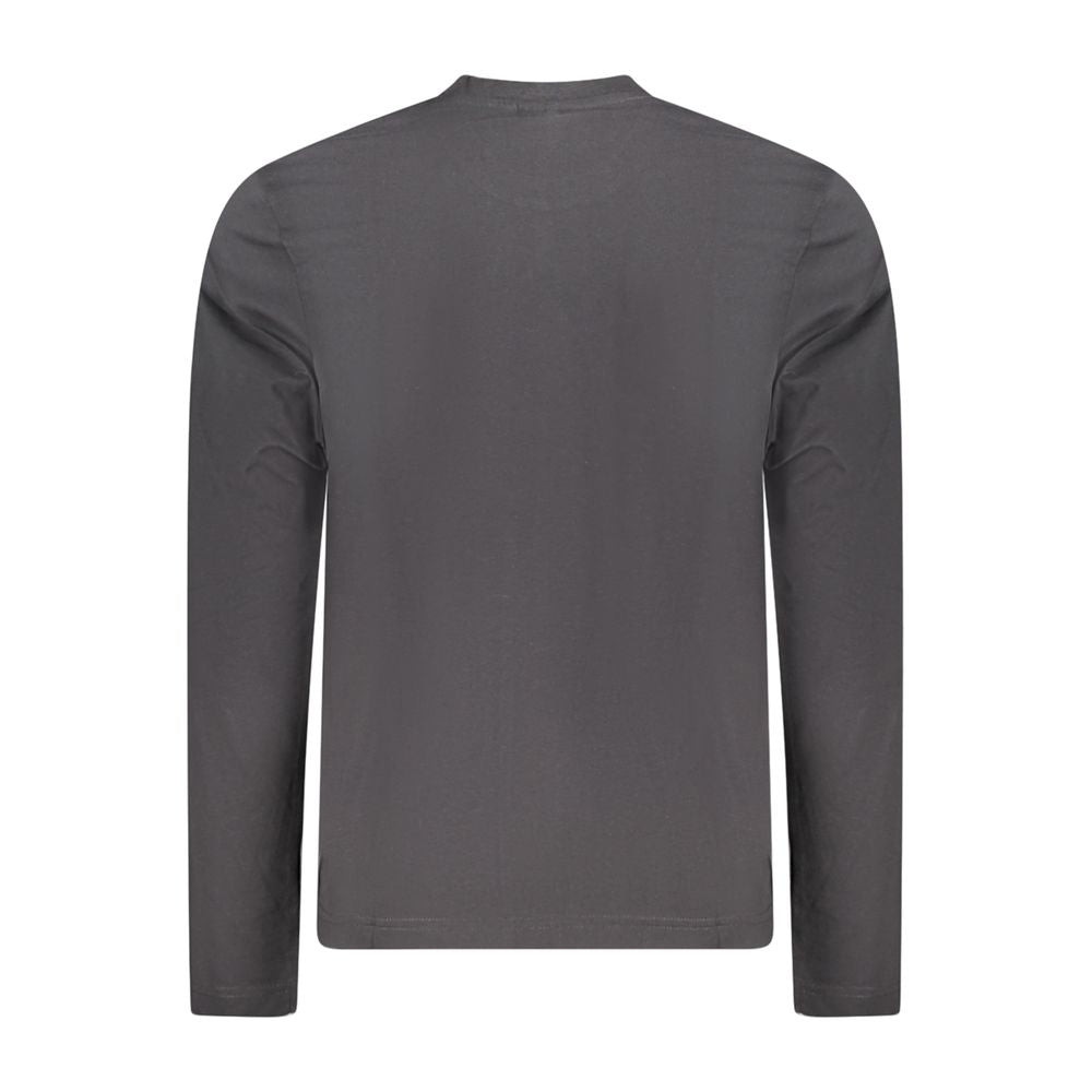 Back view of North Sails black cotton men’s long sleeve T-shirt, showcasing classic crew neck and nautical style.