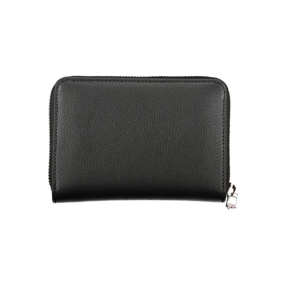 Tommy Hilfiger Elegant Black Zip Wallet with Multiple Compartments TO-27159