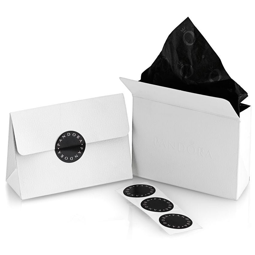 Official Pandora packaging for PANDORA Mod. 799270C01 with box and logo stickers.