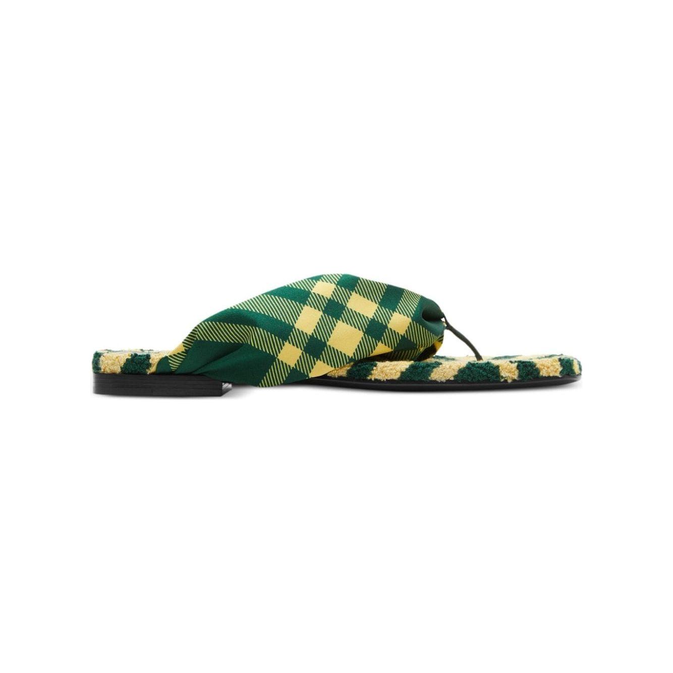 Burberry check pool flat slides