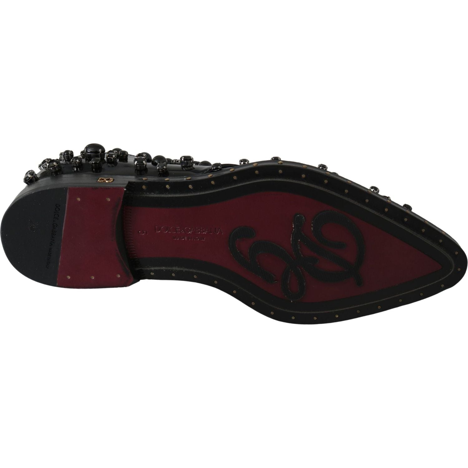 حذاء دولتشي آند غابانا الأنيق باللون الأسود مع الكريستالات