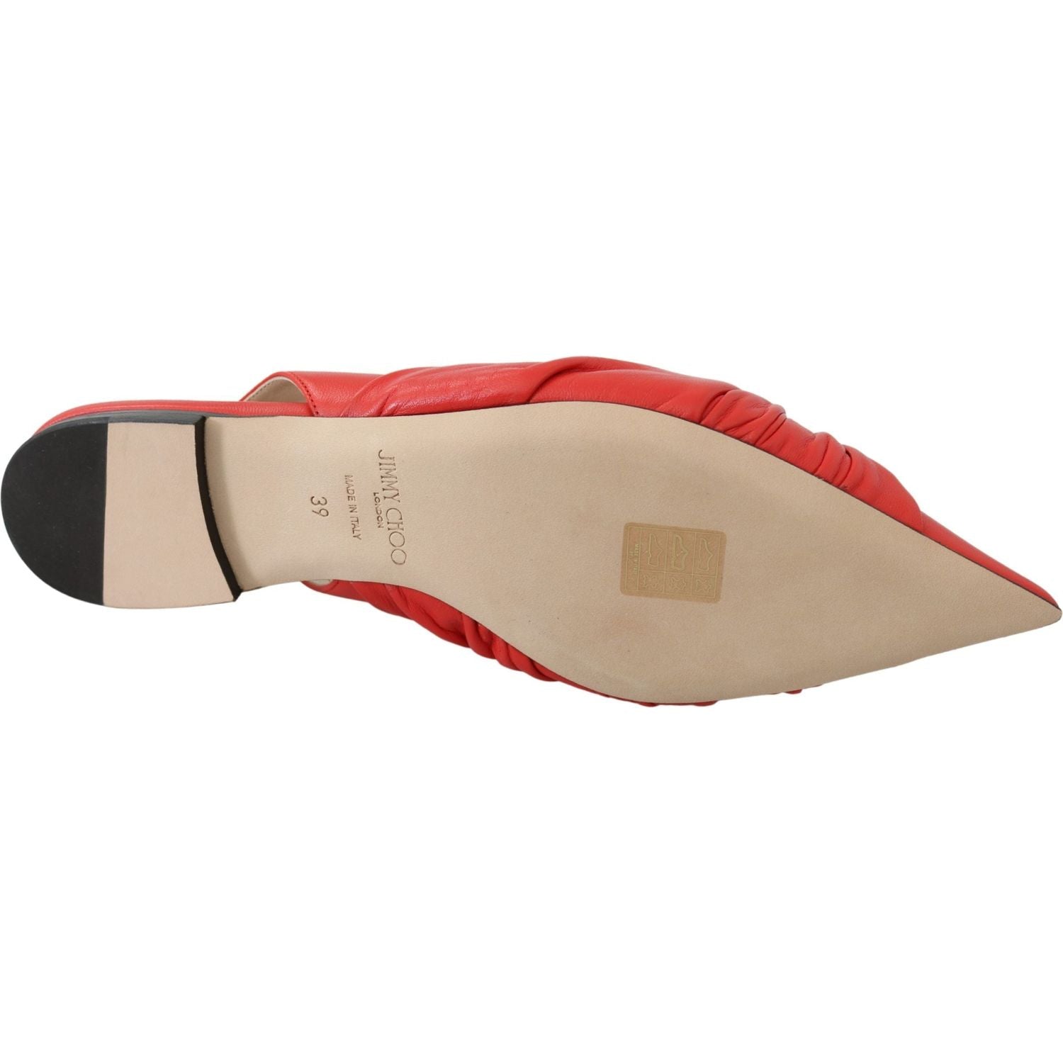 حذاء مسطح أنيق من الجلد باللون الأحمر بمقدمة مدببة من جيمي تشو