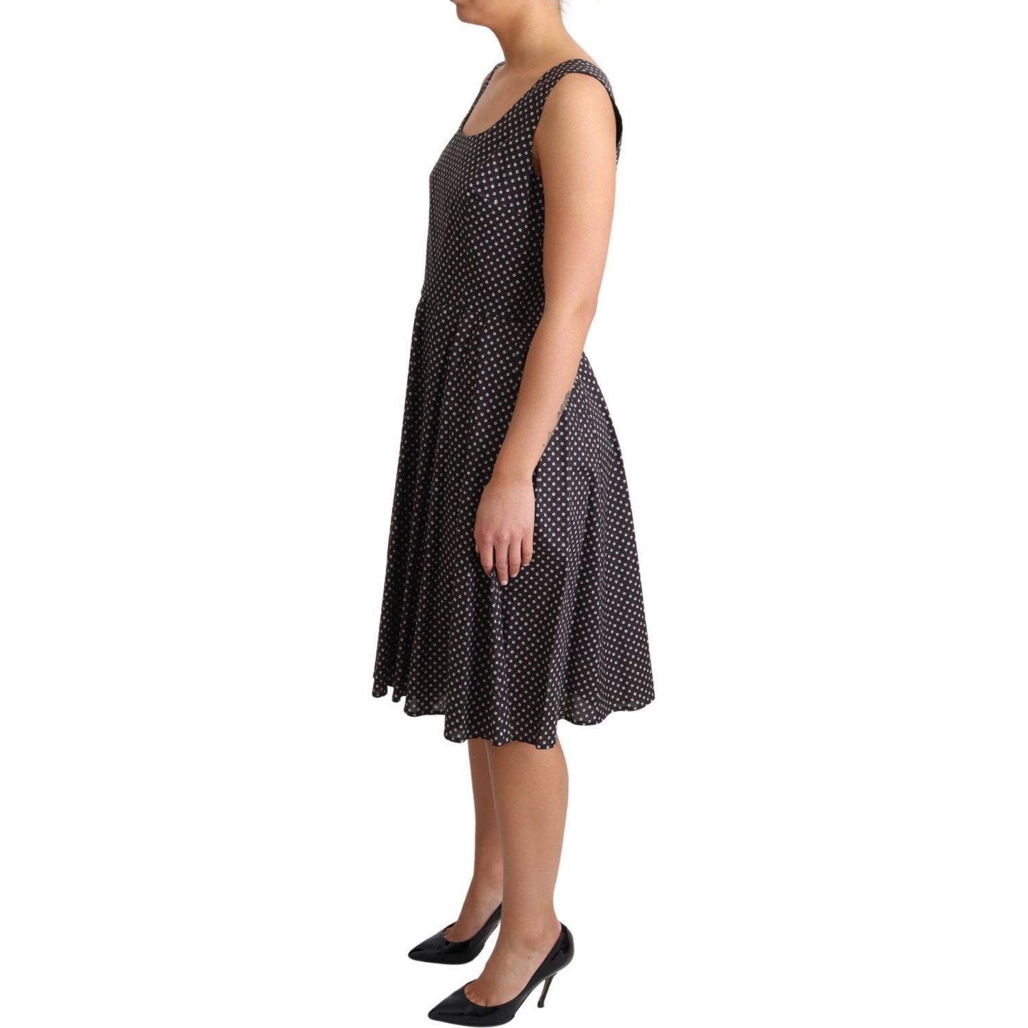 فستان دولتشي آند غابانا الأنيق بدون أكمام بنقشة الزهور