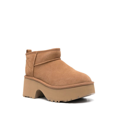 UGG Australia Boots Beige Boots