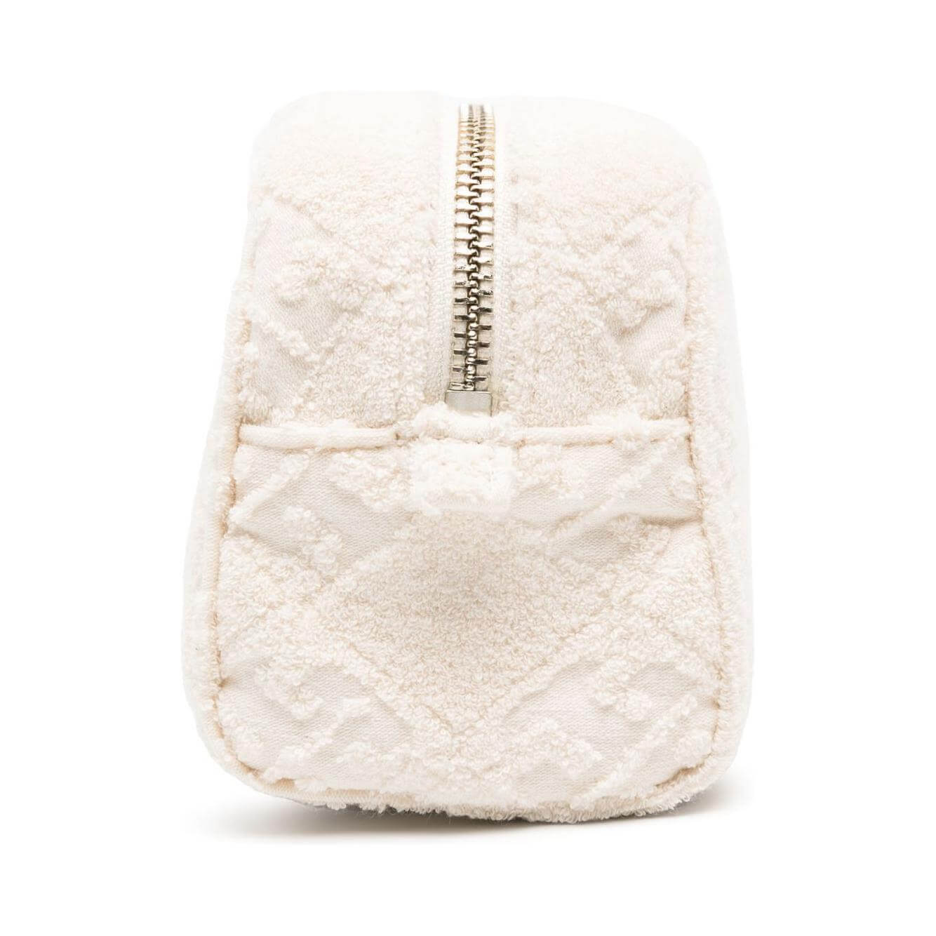 Front view with bag zipped and handles upright.