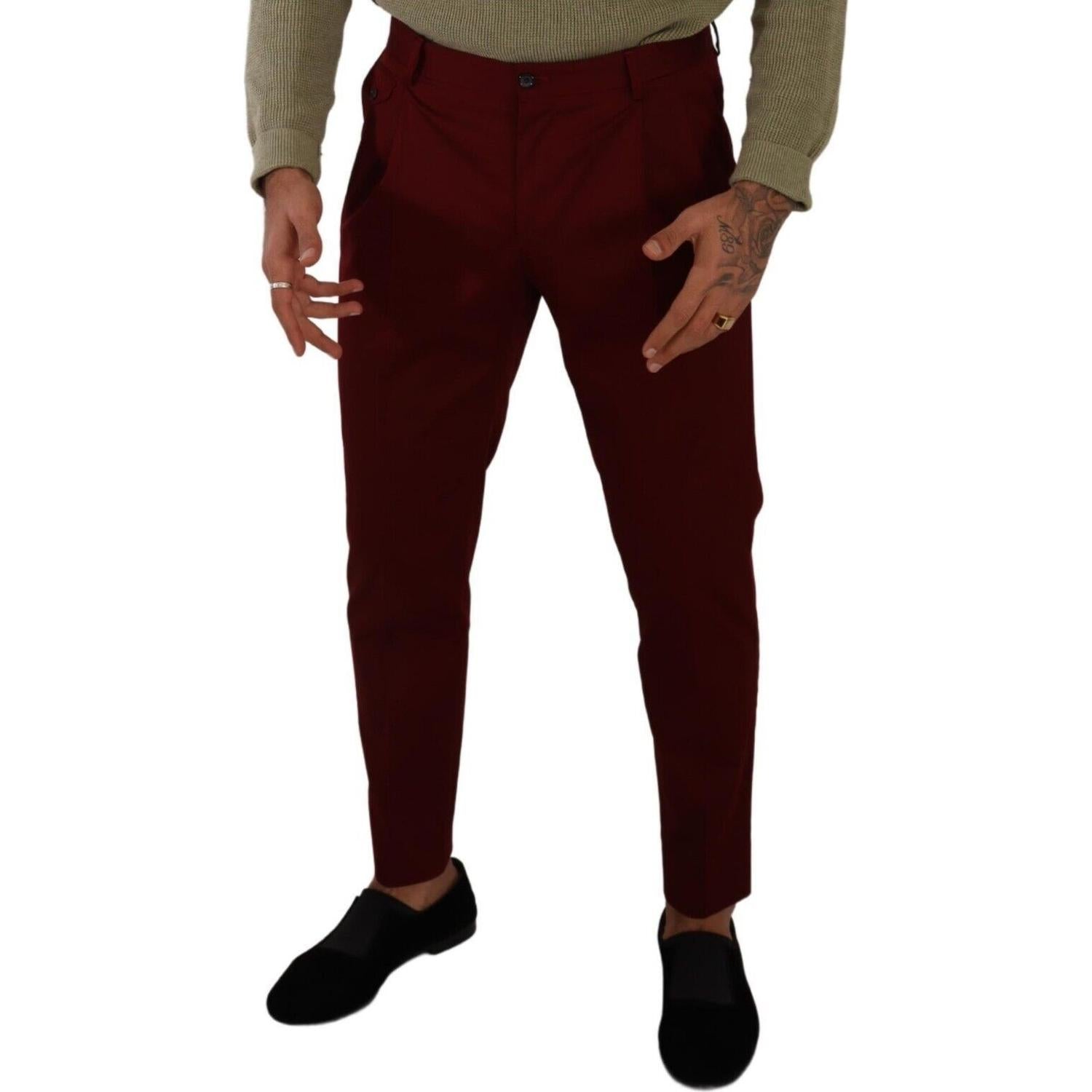 فستان شينو أنيق باللون الأحمر الداكن من دولتشي آند غابانا للرجال