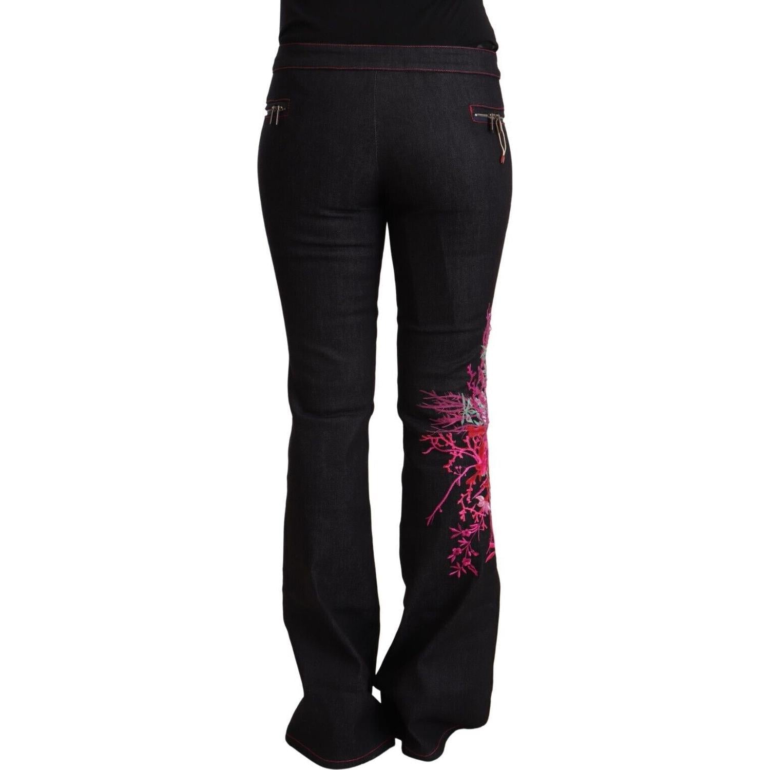 时尚中腰喇叭形黑色牛仔裤