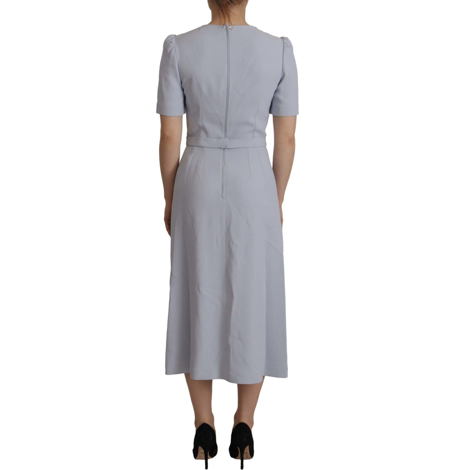 فستان دولتشي آند غابانا الأنيق باللون الأزرق الفاتح