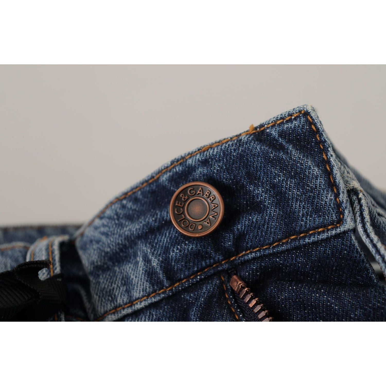 时尚男友风中腰牛仔裤