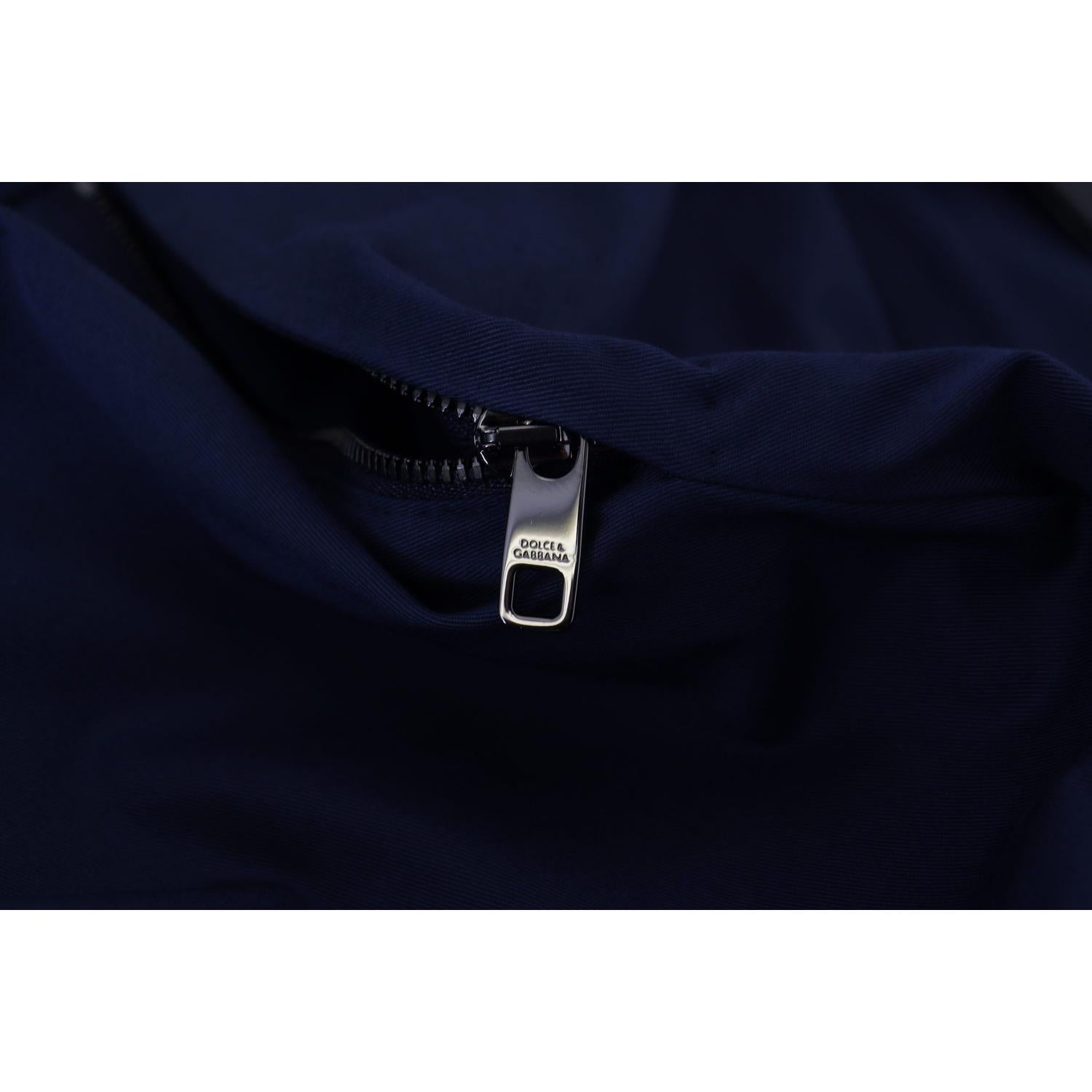 شورت شينو أزرق أنيق من دولتشي آند غابانا - قصة عادية