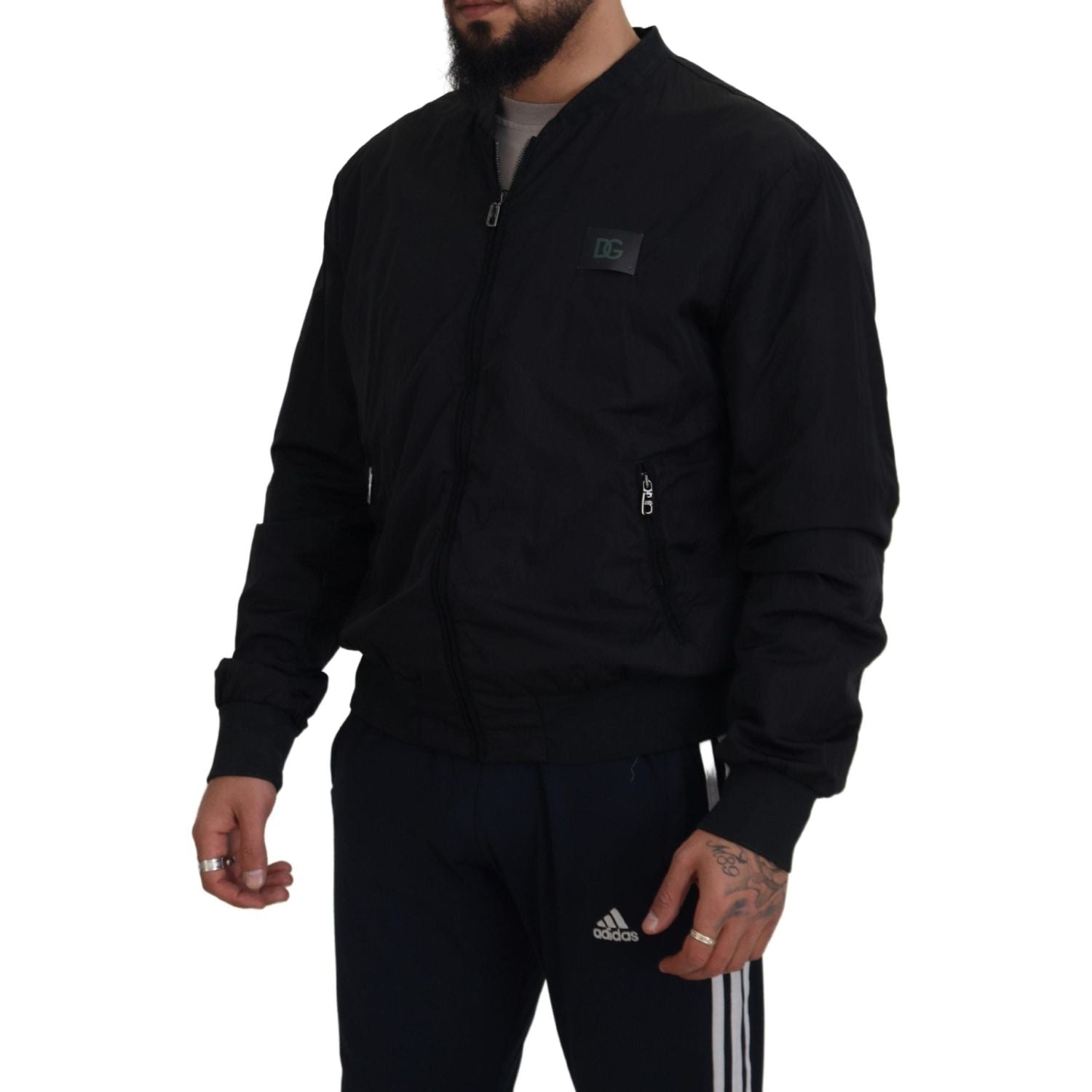 优雅黑色飞行员夹克