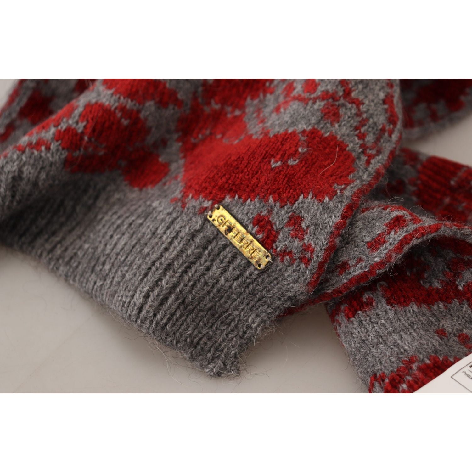 وشاح GF Ferre Chic باللونين الأحمر والرمادي من القطن