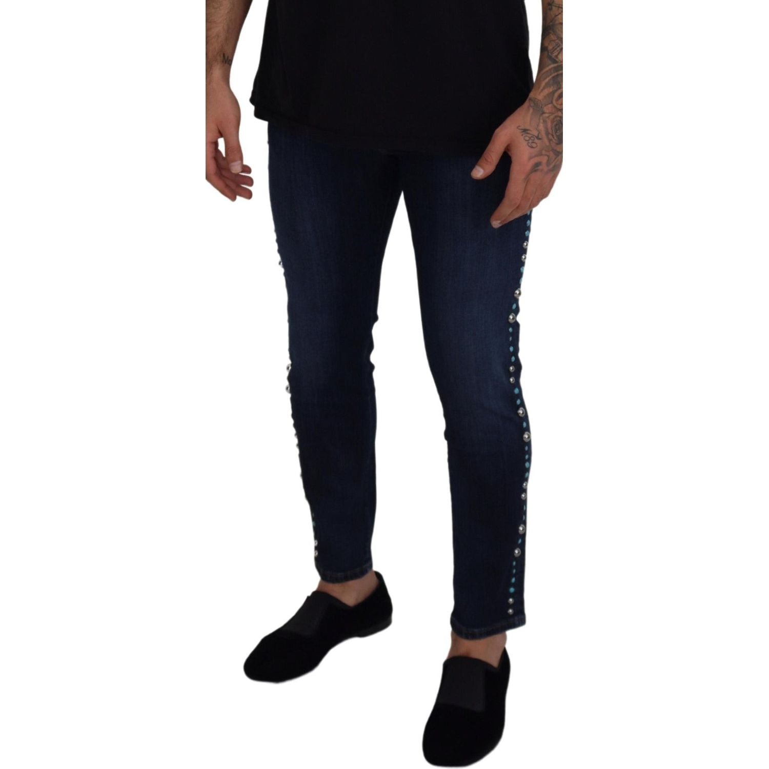 بنطلون جينز من Dolce &amp; Gabbana مرصع بالمسامير