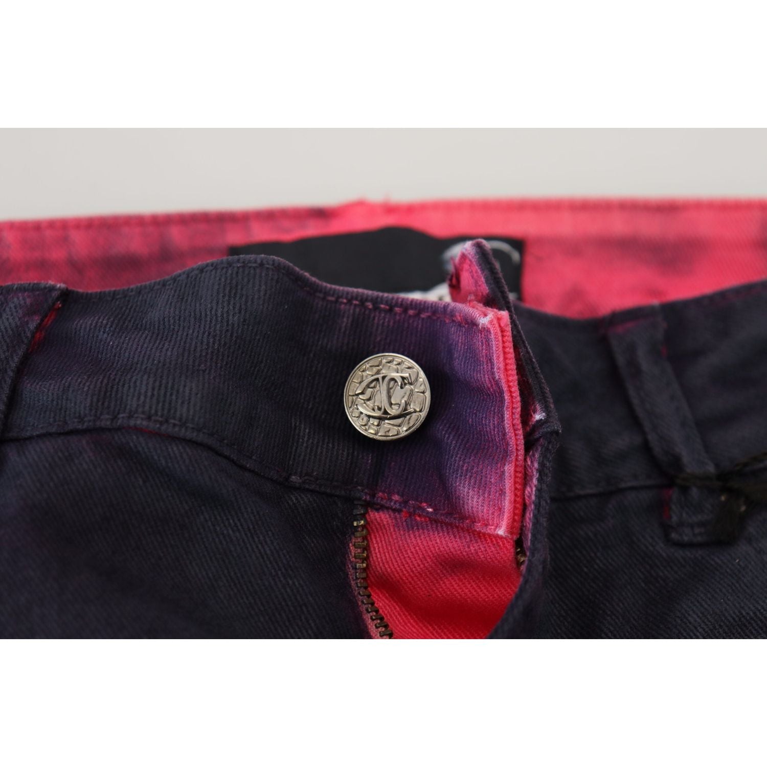 时尚黑色低腰牛仔裤