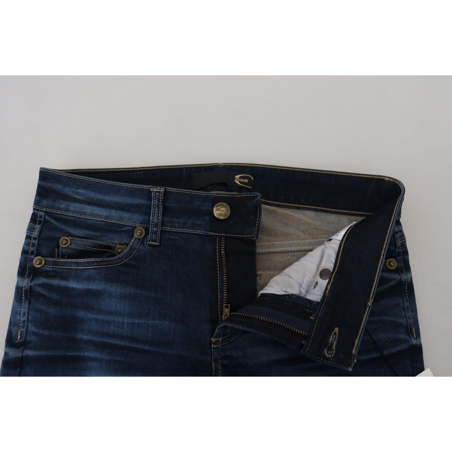 蓝色时尚低腰牛仔裤