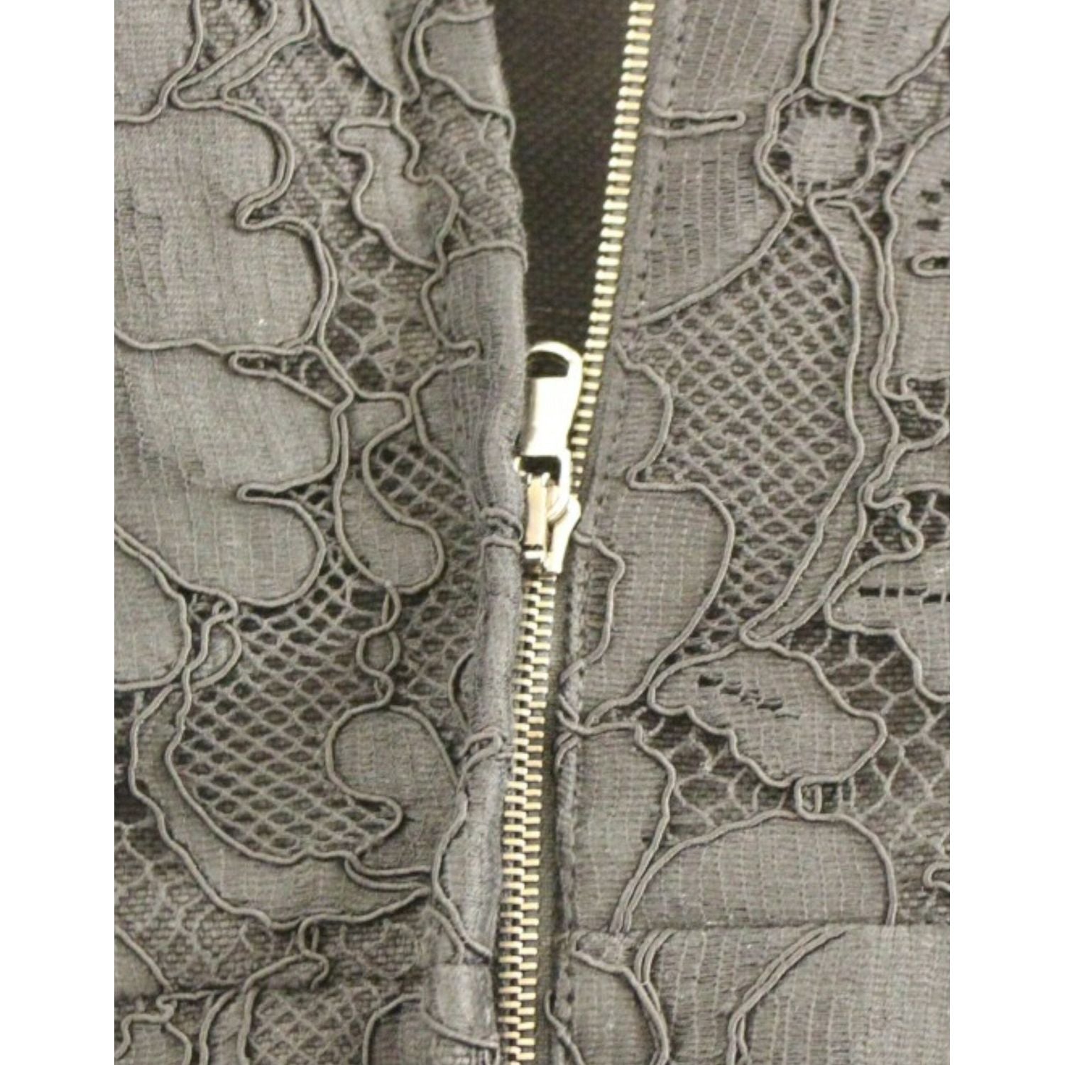 优雅黑色花朵蕾丝连衣裙