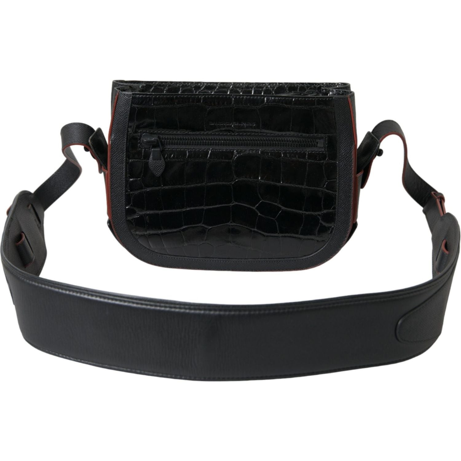 حقيبة كاميرا أنيقة من الجلد الفاخر من Balenciaga