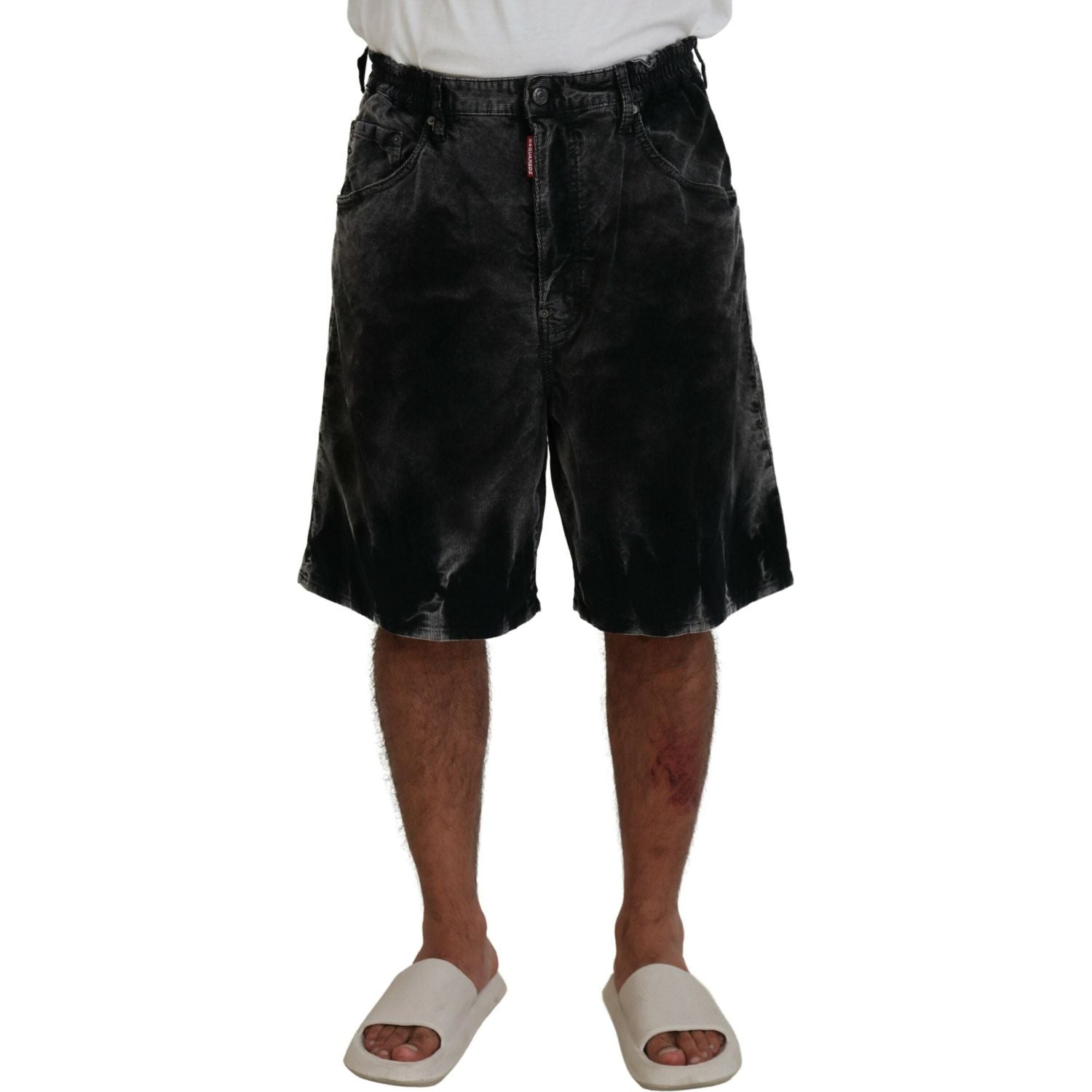 شورت برمودا من قماش مخملي رمادي من Dsquared²