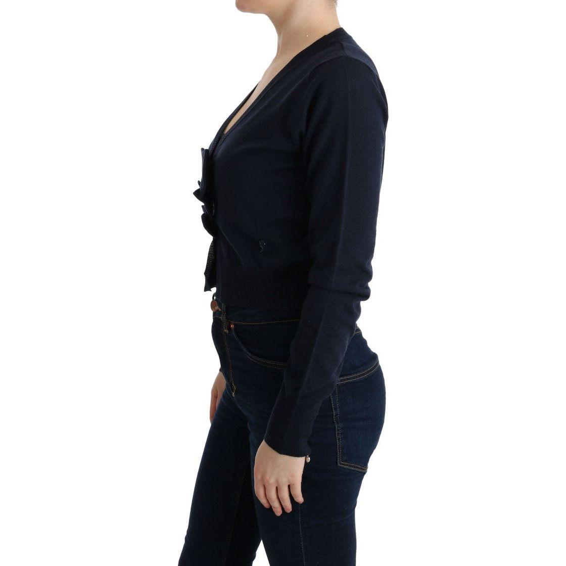 优雅蓝色羊毛开衫