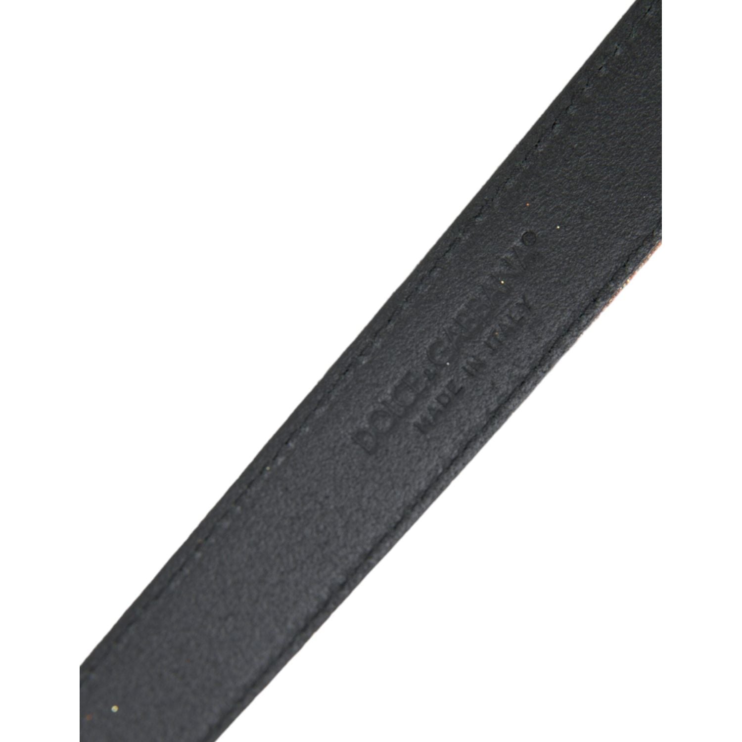 حزام دولتشي آند غابانا الذهبي اللامع المصنوع من الجلد مع مشبك معدني فضي