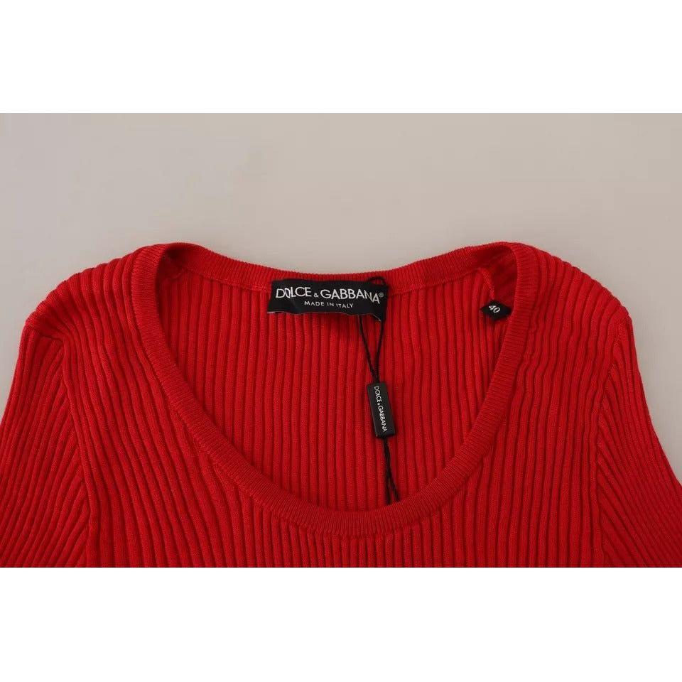 تي شيرت من الحرير الأحمر بأكمام قصيرة من دولتشي آند غابانا