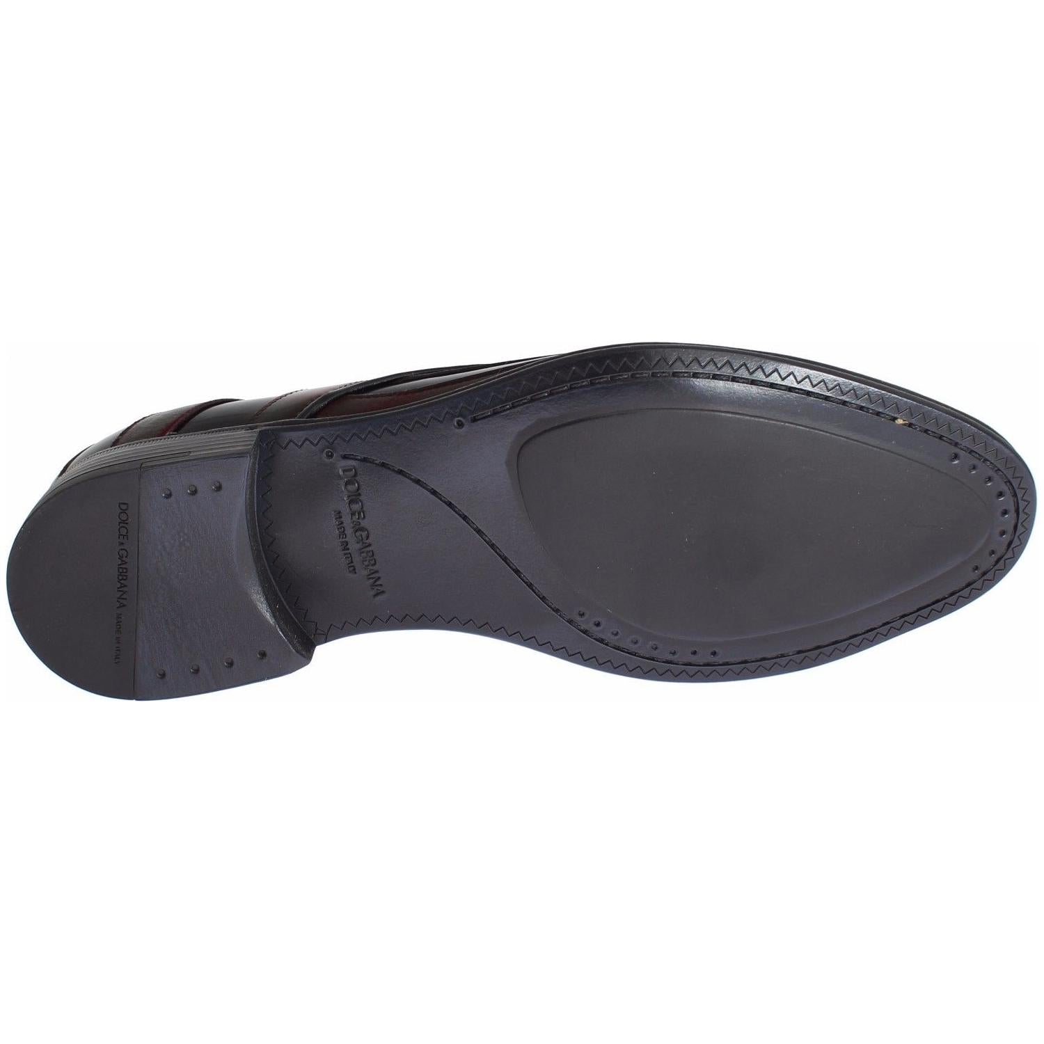 优雅的黑色波尔多条纹皮革正装鞋