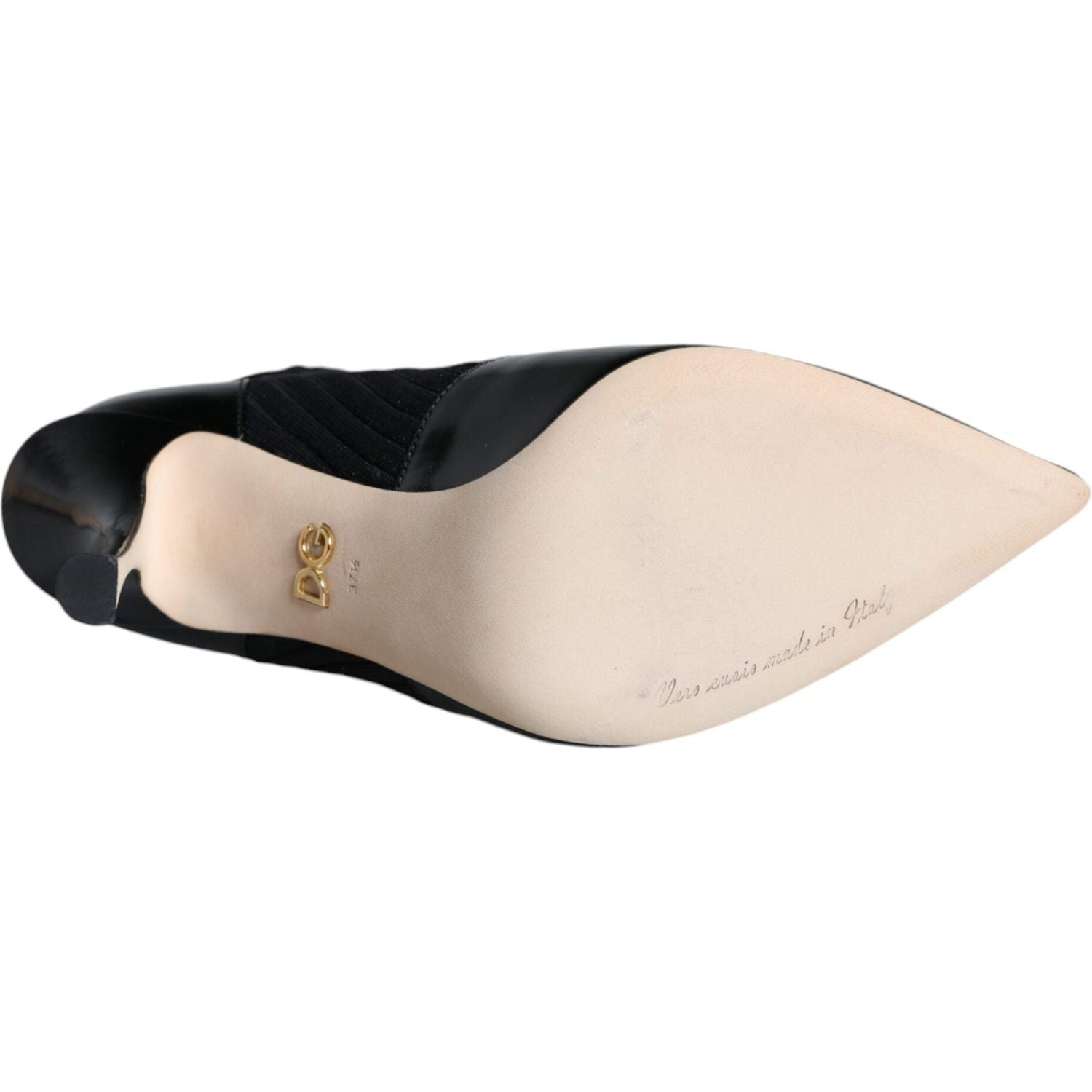 حذاء بكعب عالٍ مطاطي أسود من دولتشي آند غابانا مع جوارب